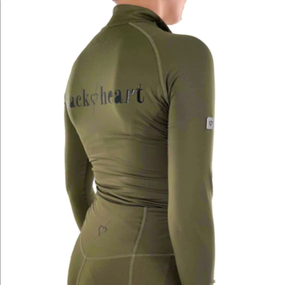Black heart equestrian top